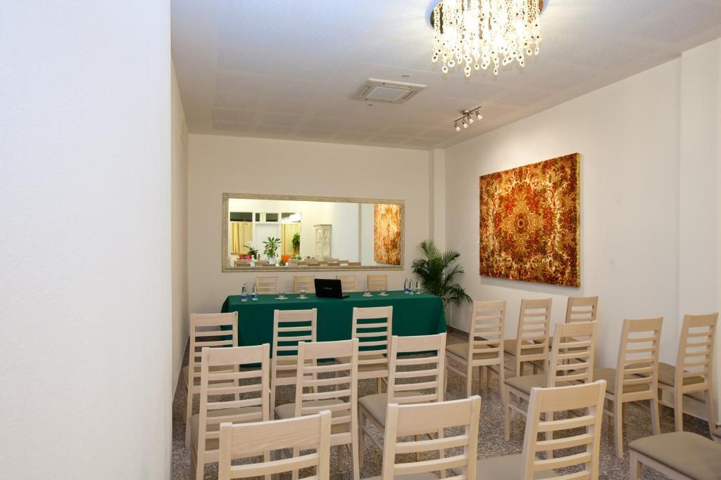 Hotel Ristorante Cesare Savignano sul Rubicone Exterior foto